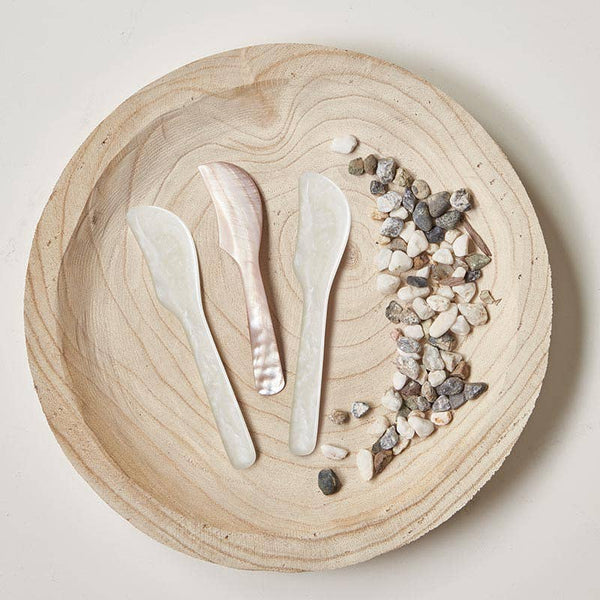 Mother of Pearl Shell Spreaders - Set of 3