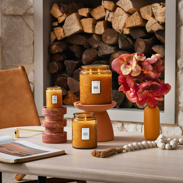 Baltic Amber 44 oz Luxe Jar Candle